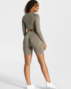 TEVEO Charming Scrunch Short 