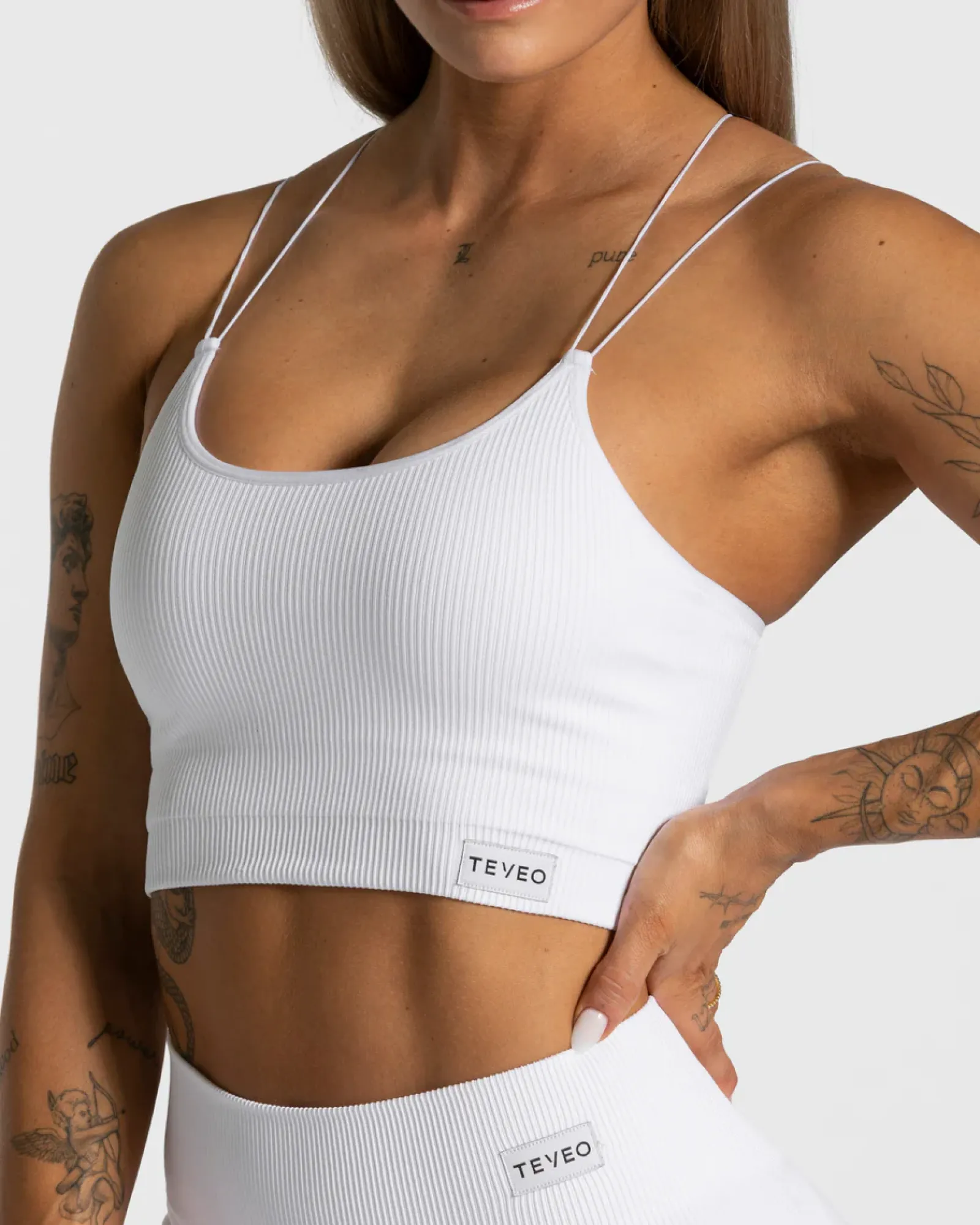 TEVEO Elegant Strap Top " ">Frau Tops