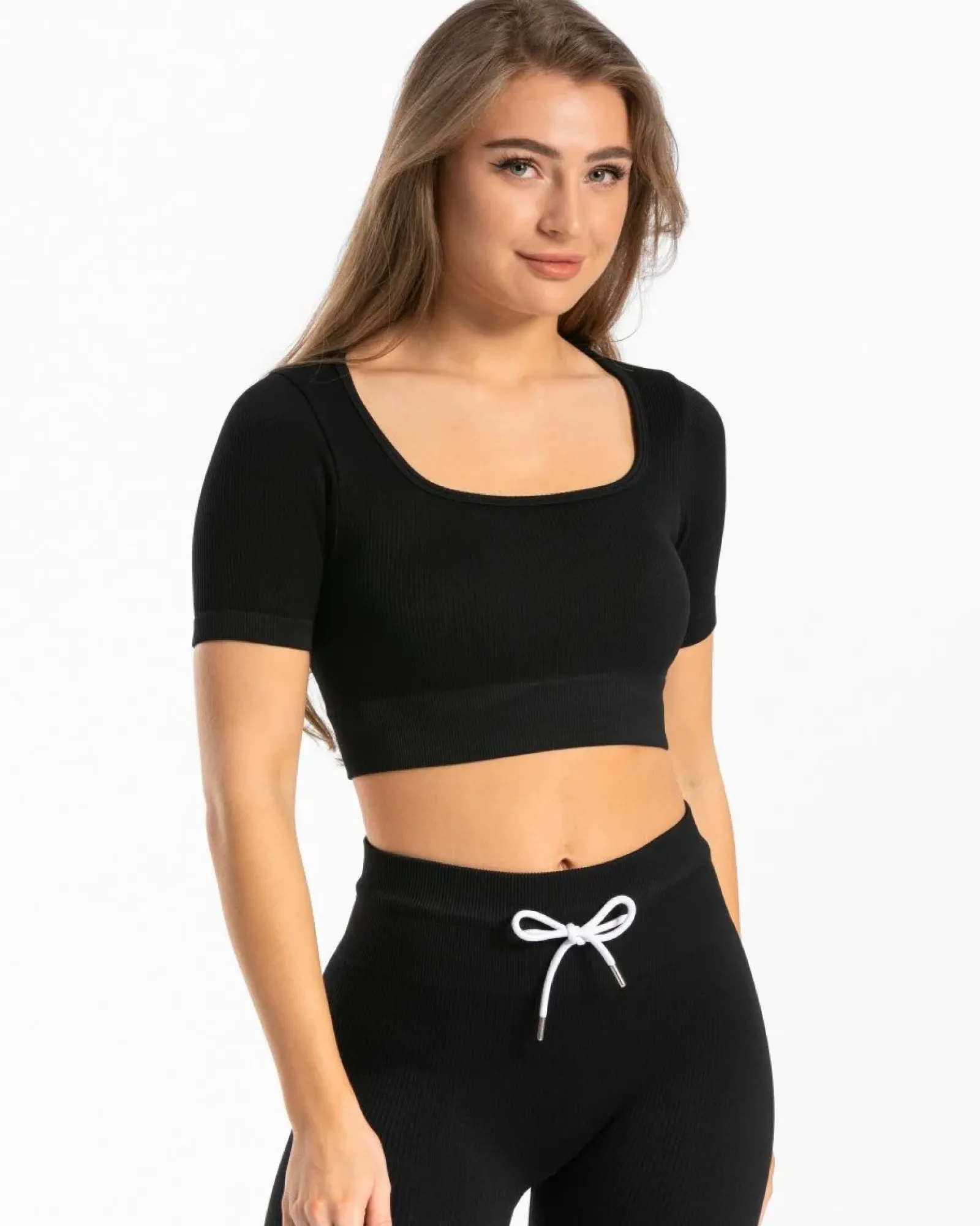 TEVEO Ribbed Crop Top " ">Frau Tops