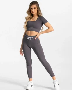TEVEO Ribbed Crop Top 