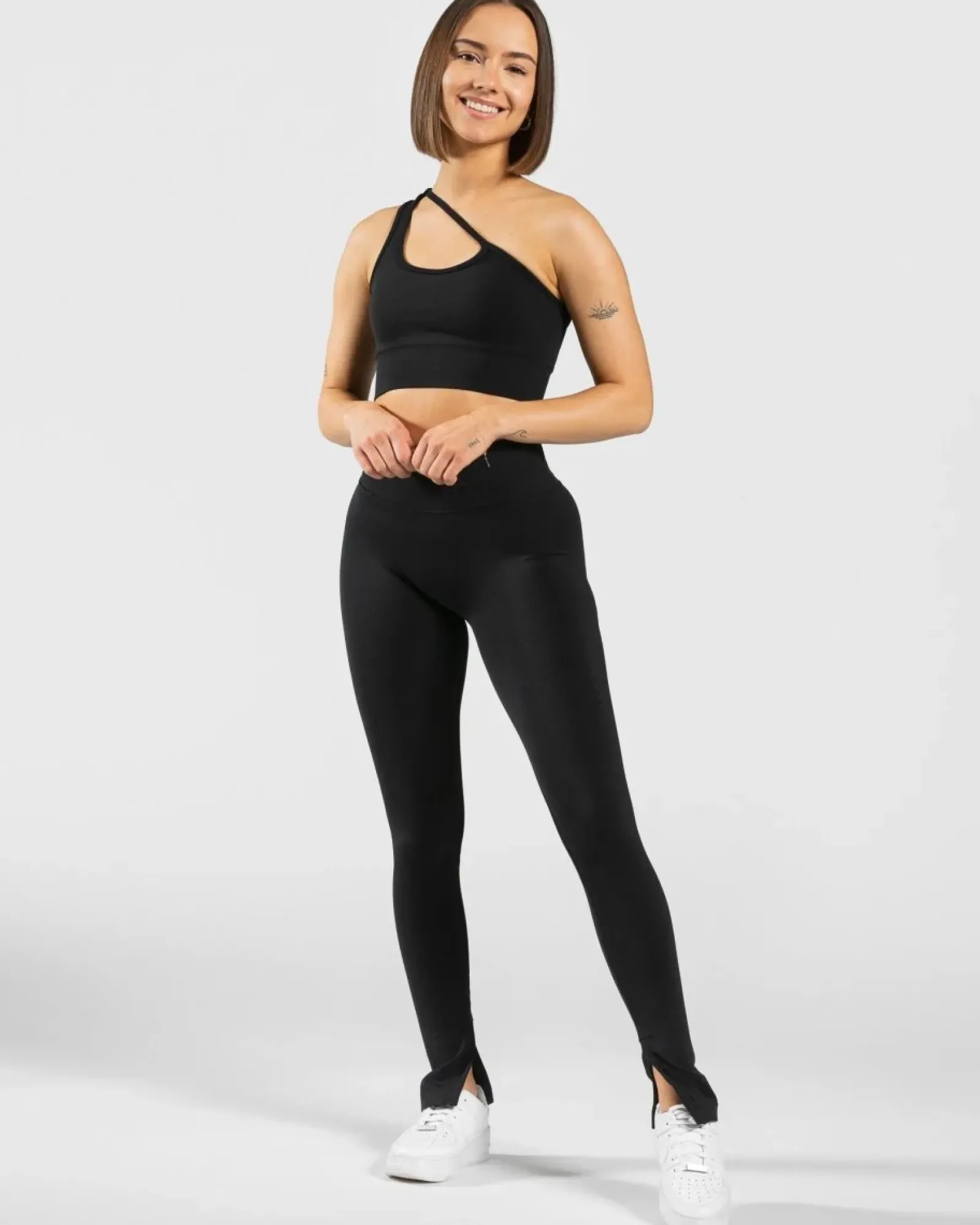 TEVEO Sassy One Shoulder Bh " ">Frau Sport Bhs