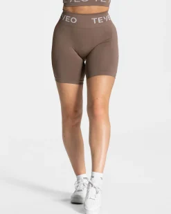 TEVEO Signature Scrunch Short " ">Frau Shorts