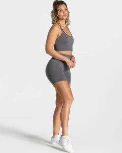 TEVEO Statement Scrunch Short 