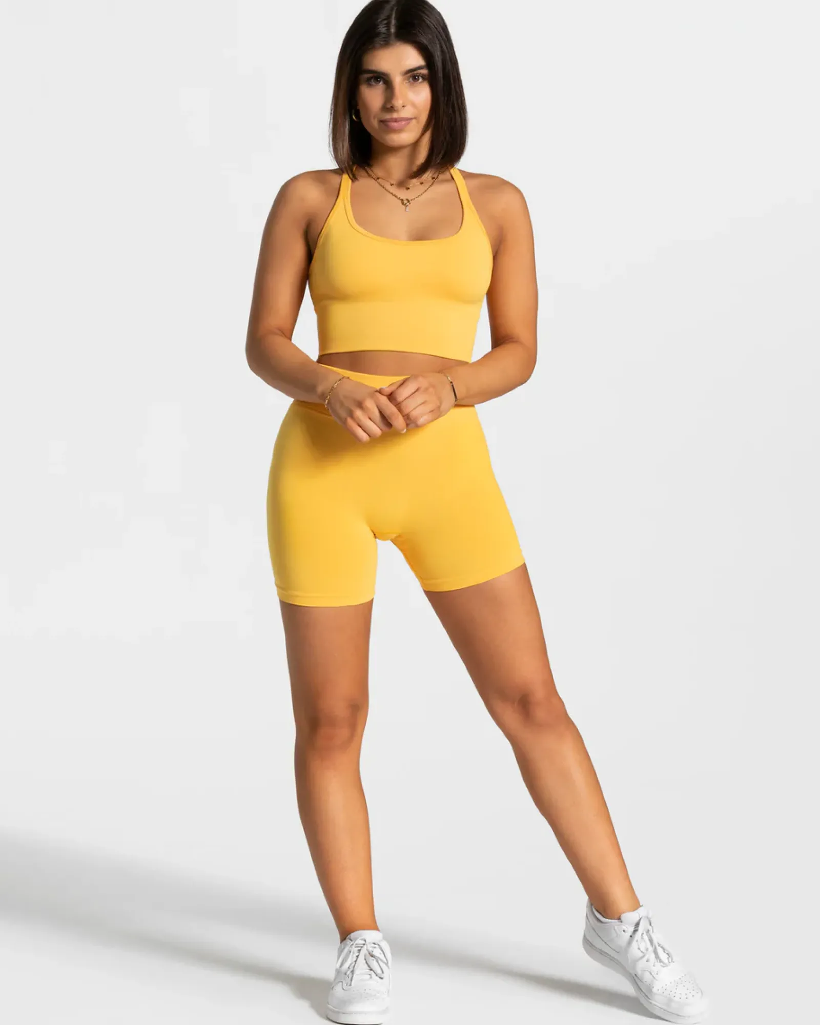 TEVEO Statement Scrunch Short " ">Frau Shorts