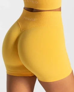 TEVEO Statement Scrunch Short 