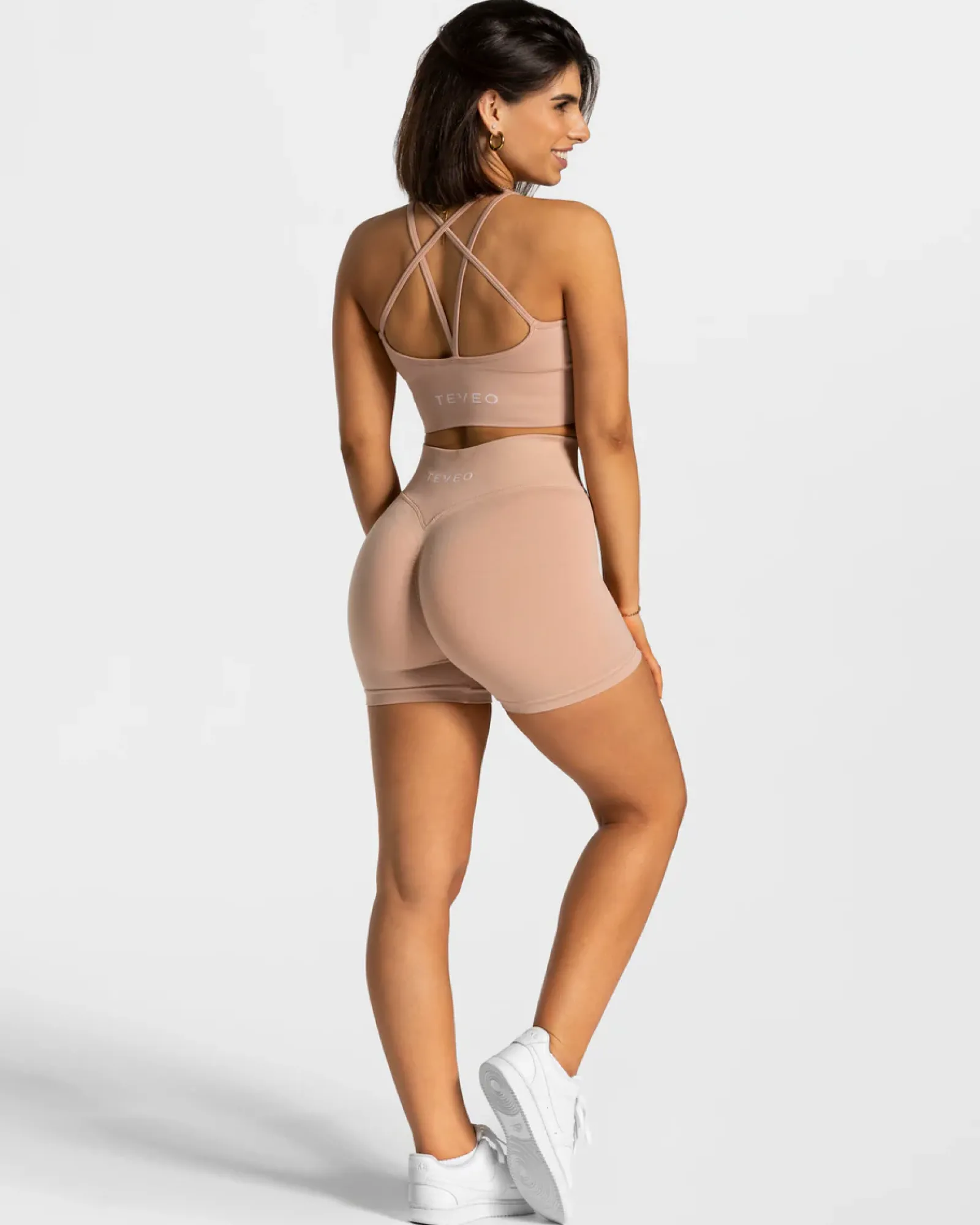 TEVEO Statement Scrunch Short " ">Frau Shorts
