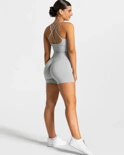 TEVEO Statement Scrunch Short 