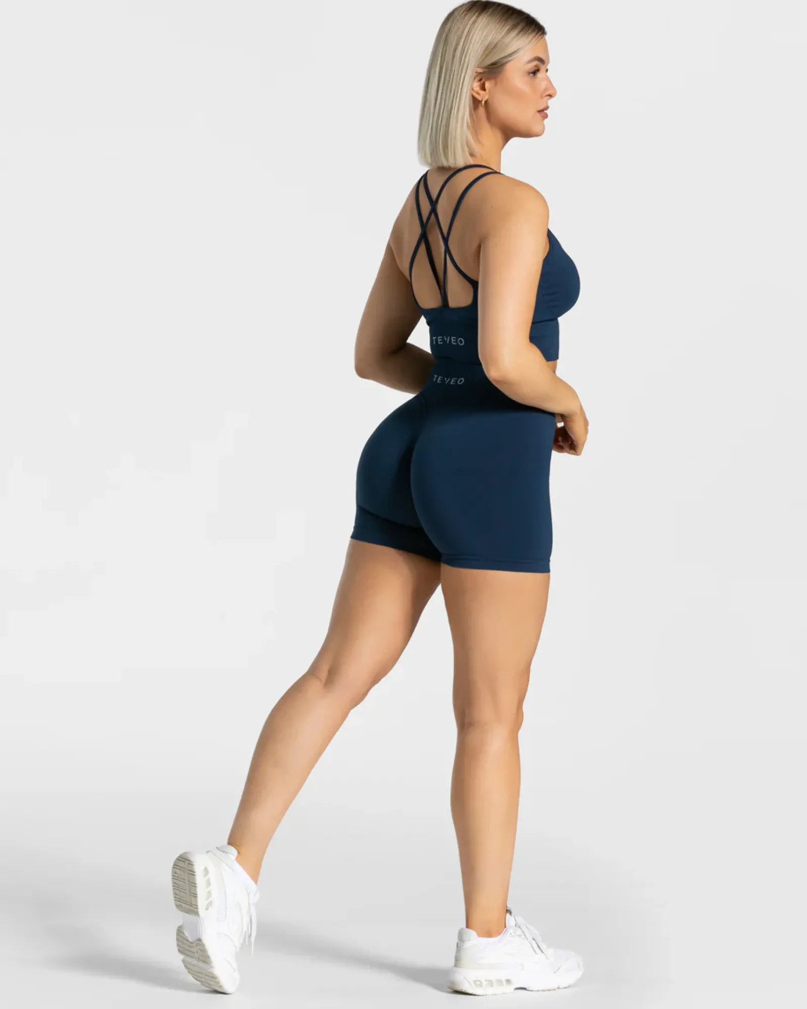 TEVEO Statement Scrunch Short " ">Frau Shorts