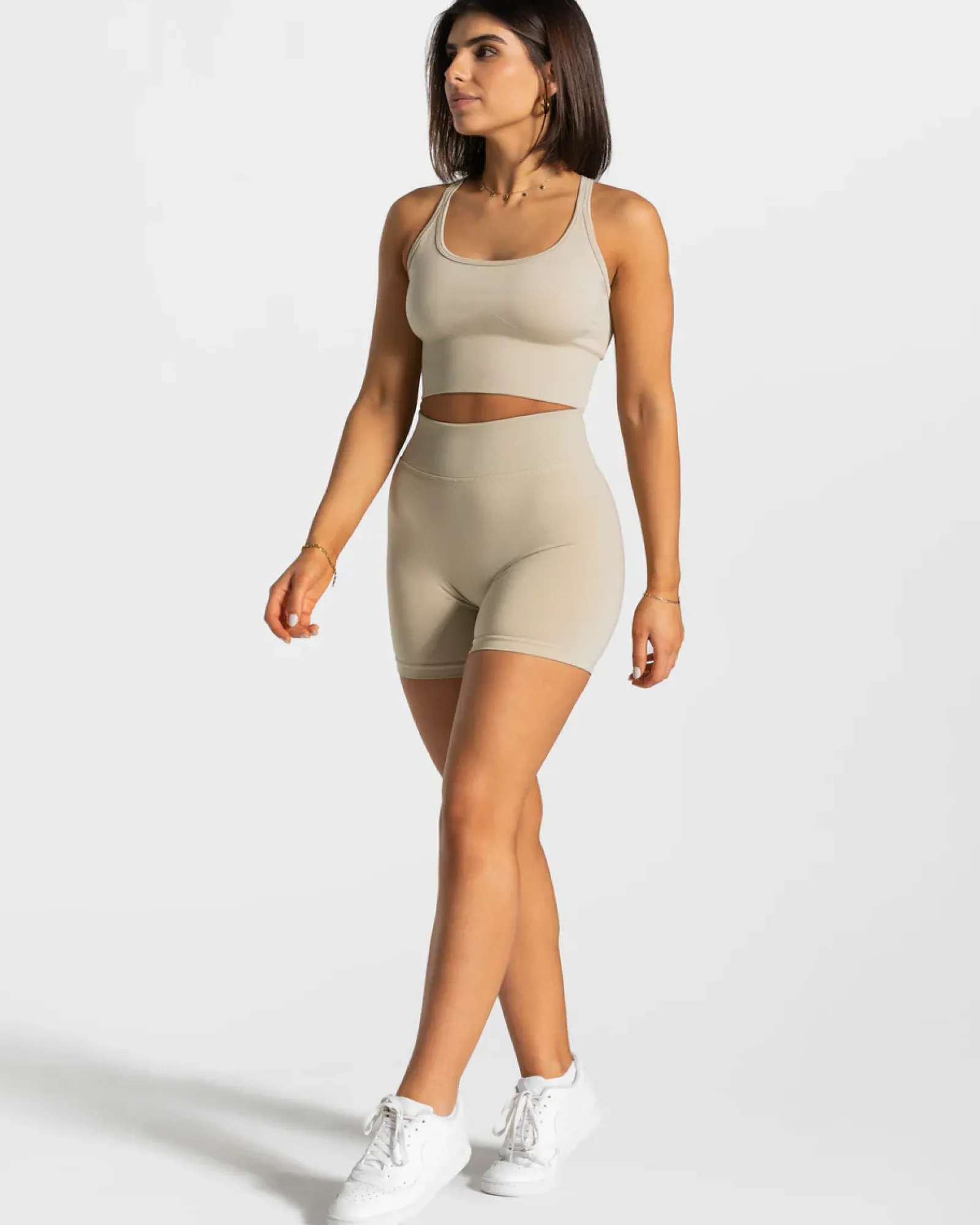 TEVEO Statement Scrunch Short " ">Frau Shorts