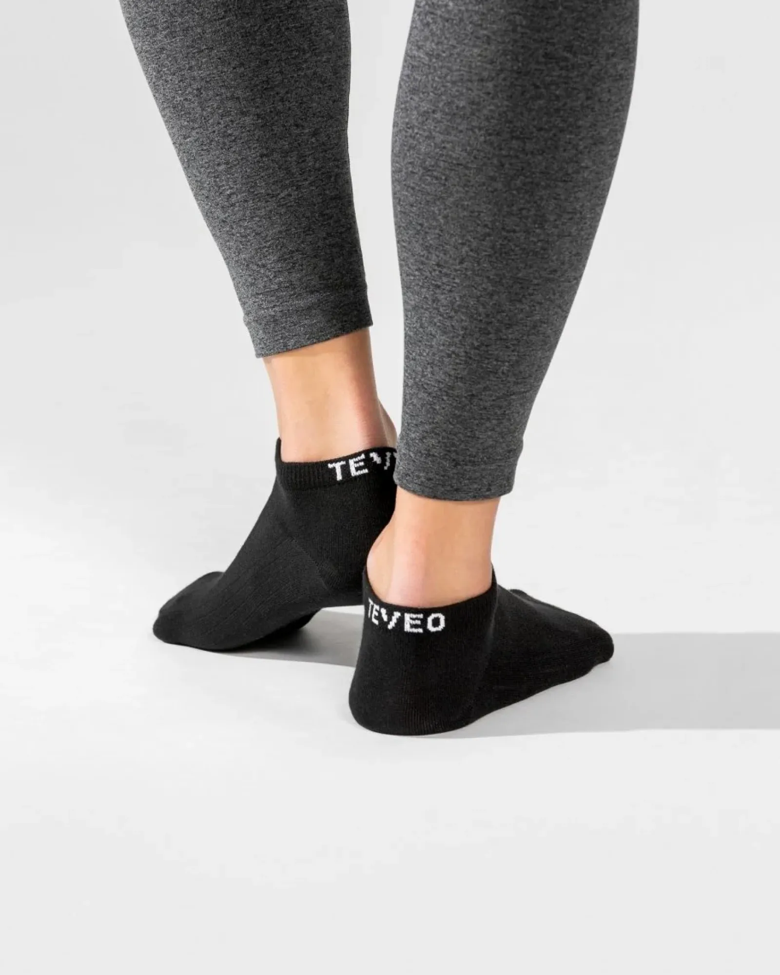 TEVEO Sneaker Socken (2Er) " ">Frau Socken & Unterwasche