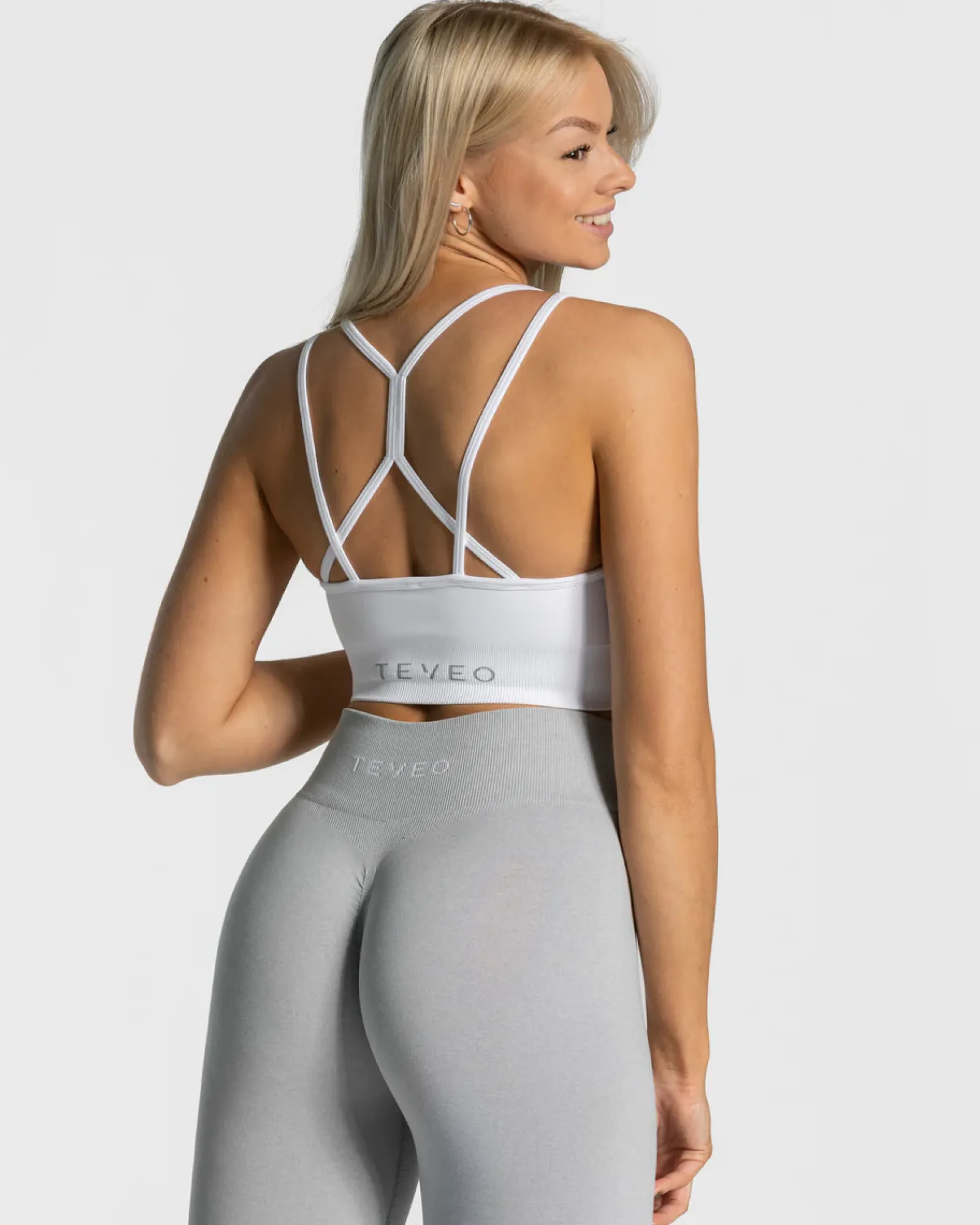 TEVEO Timeless Scrunch Bh " ">Frau Sport Bhs