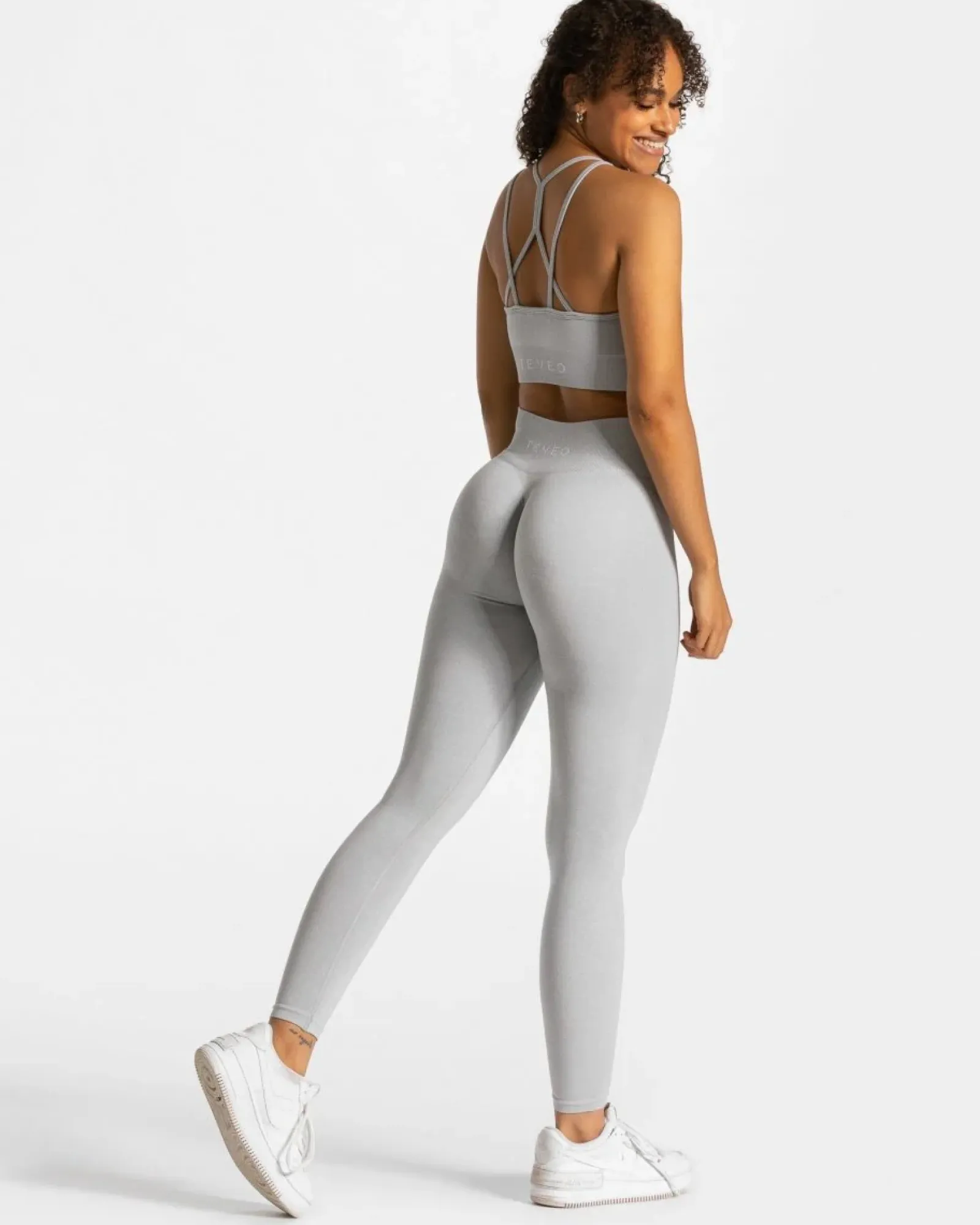 TEVEO Timeless Scrunch Bh " ">Frau Sport Bhs