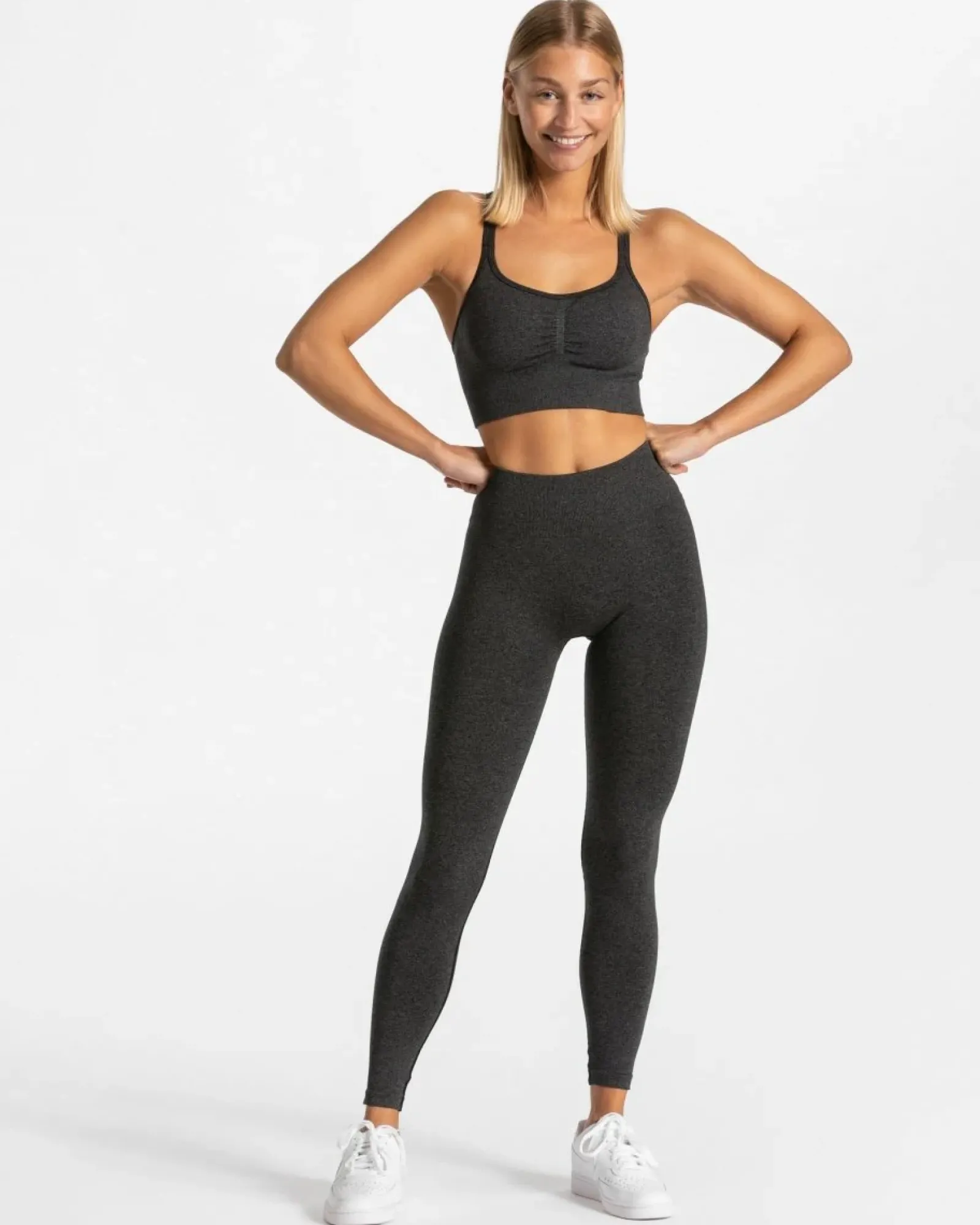 TEVEO Timeless Scrunch Bh " ">Frau Sport Bhs