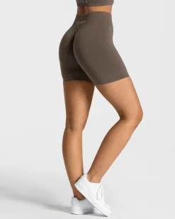 TEVEO Timeless Scrunch Short " ">Frau Shorts