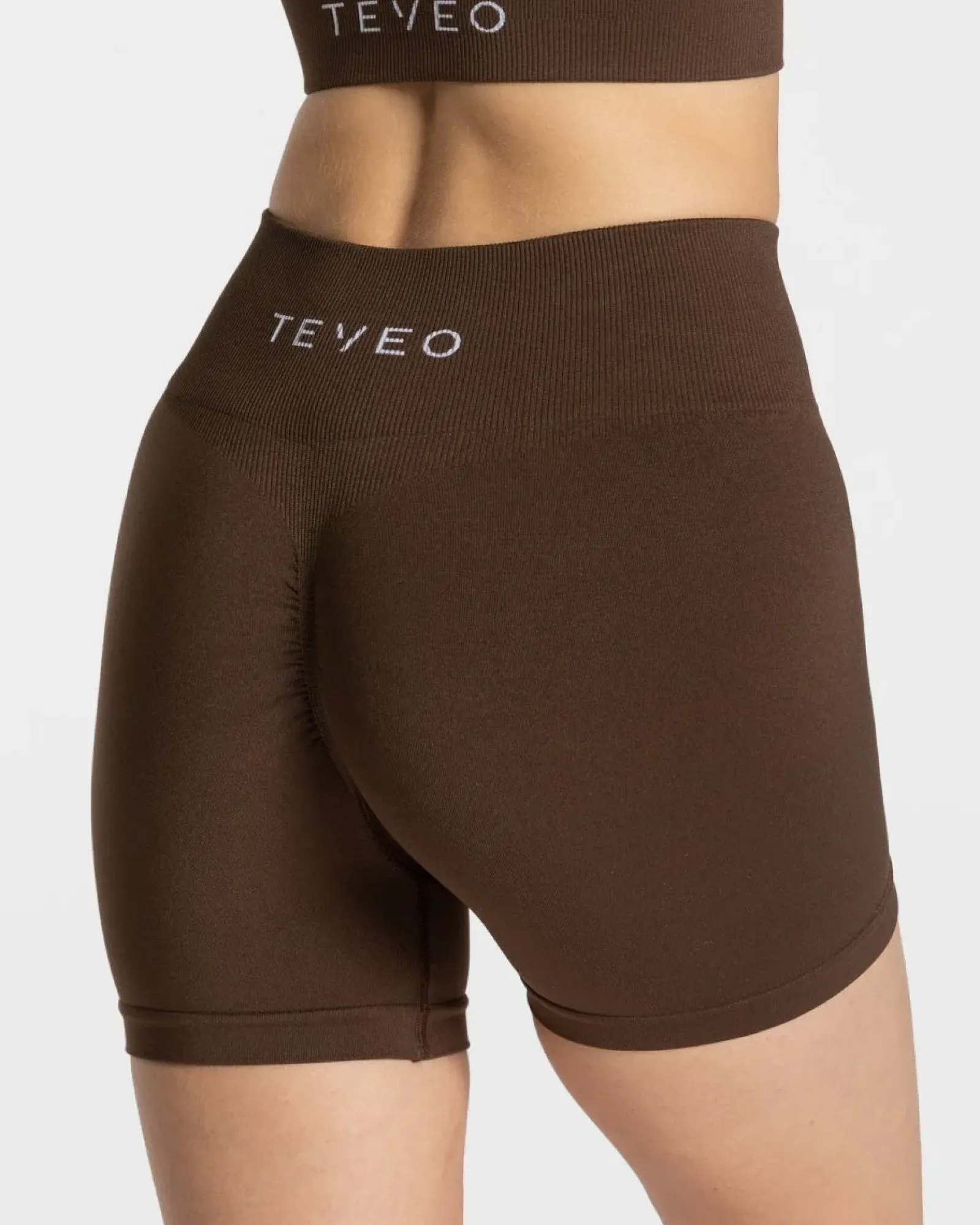 TEVEO Timeless Scrunch Short " ">Frau Shorts