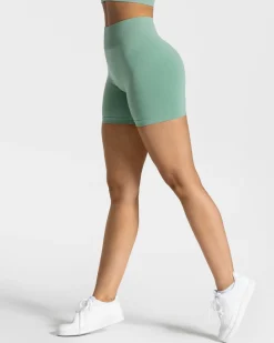 TEVEO Timeless Scrunch Short " ">Frau Shorts