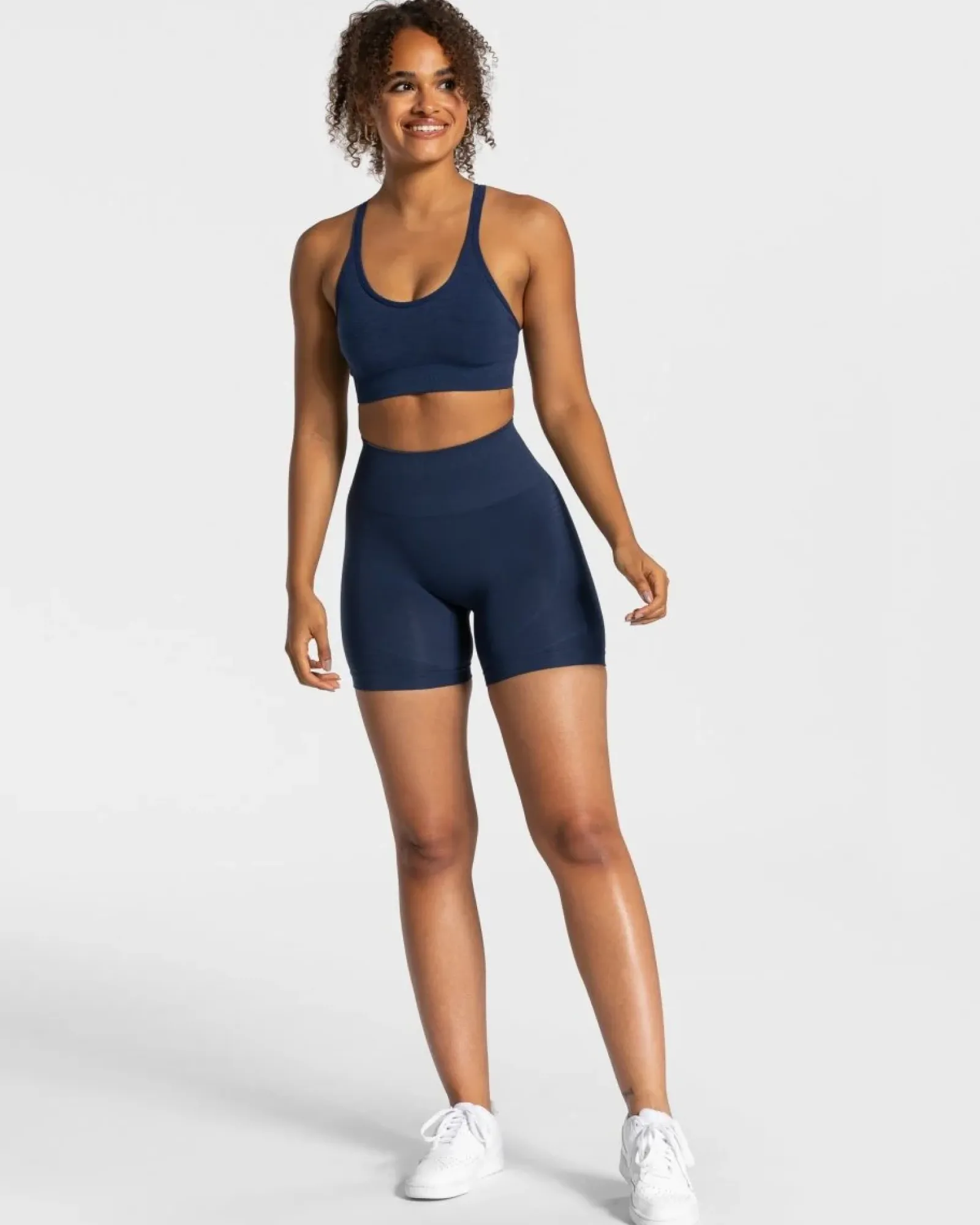 TEVEO True Short " ">Frau Shorts