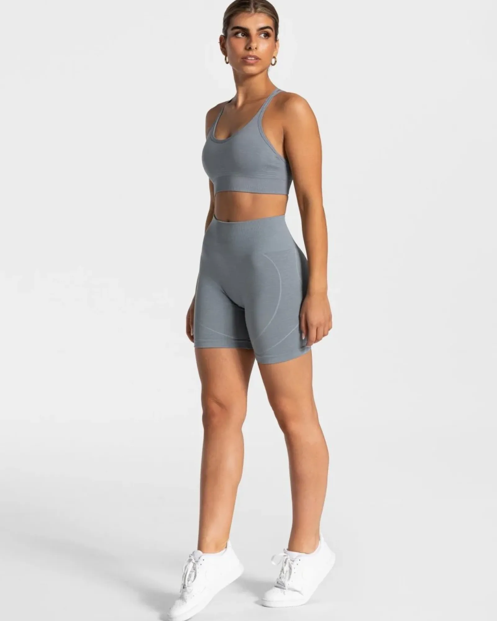 TEVEO True Short " ">Frau Shorts
