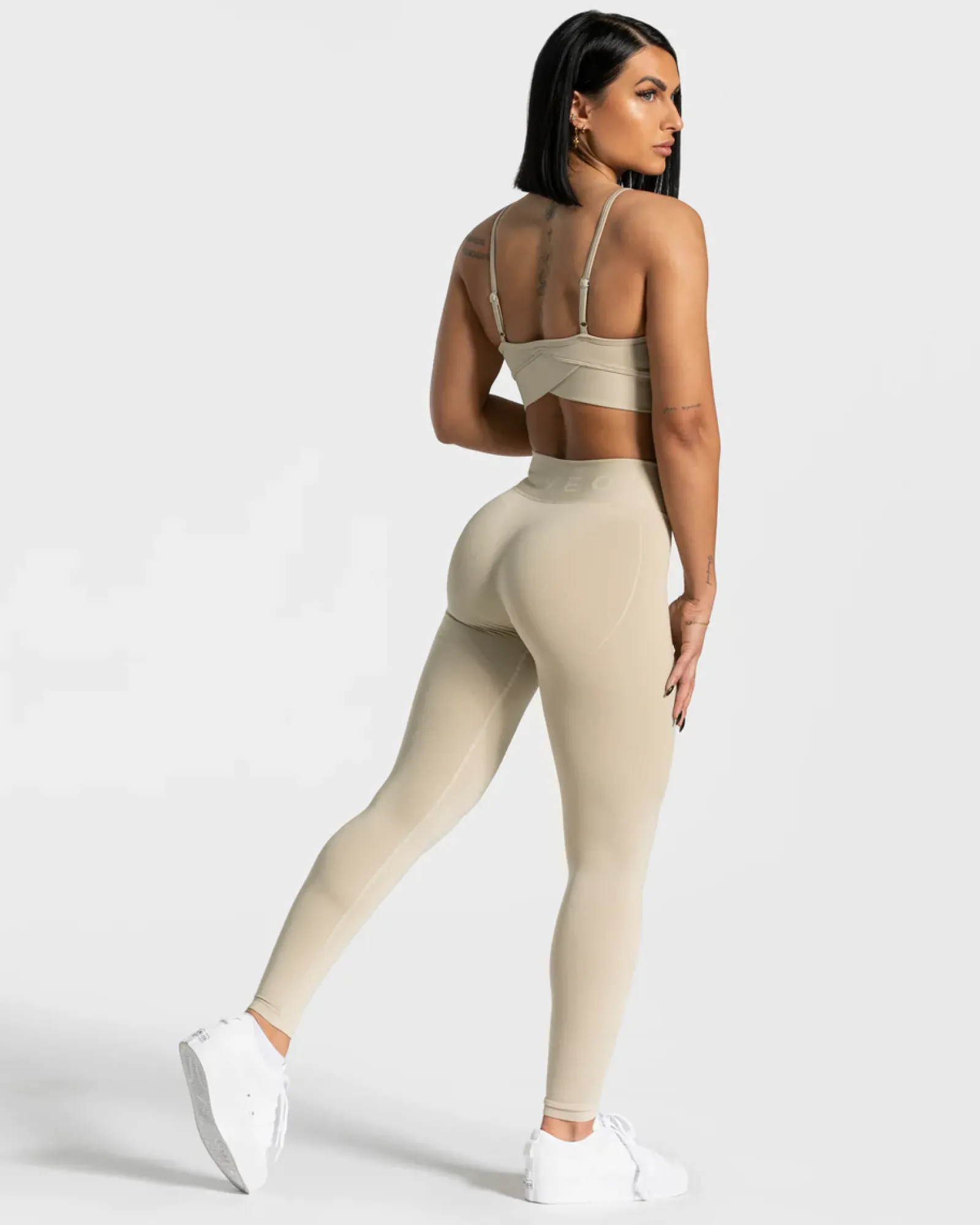 TEVEO V-Shape Bh " ">Frau Sport Bhs
